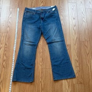 NWT GAP Bootcut Women's Blue Jeans